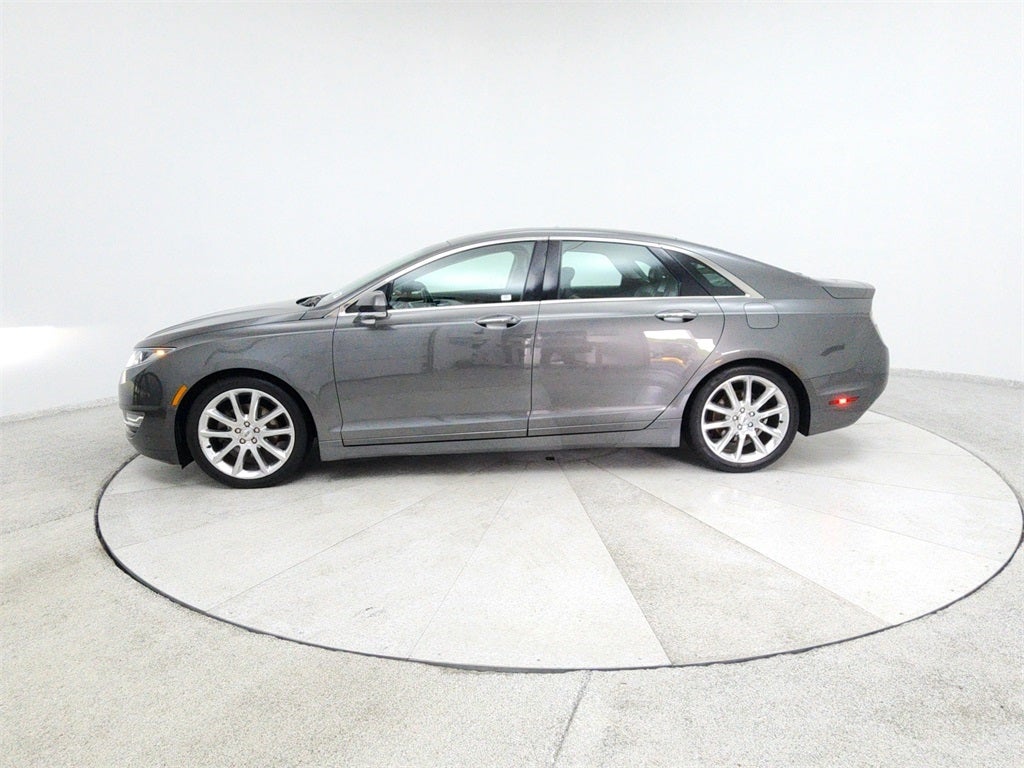 Used 2016 Lincoln MKZ  with VIN 3LN6L2G91GR618922 for sale in Somerset, KY